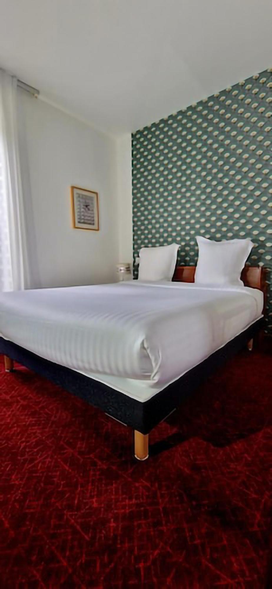 Brit Hotel Essentiel Pontivy Robic Ngoại thất bức ảnh