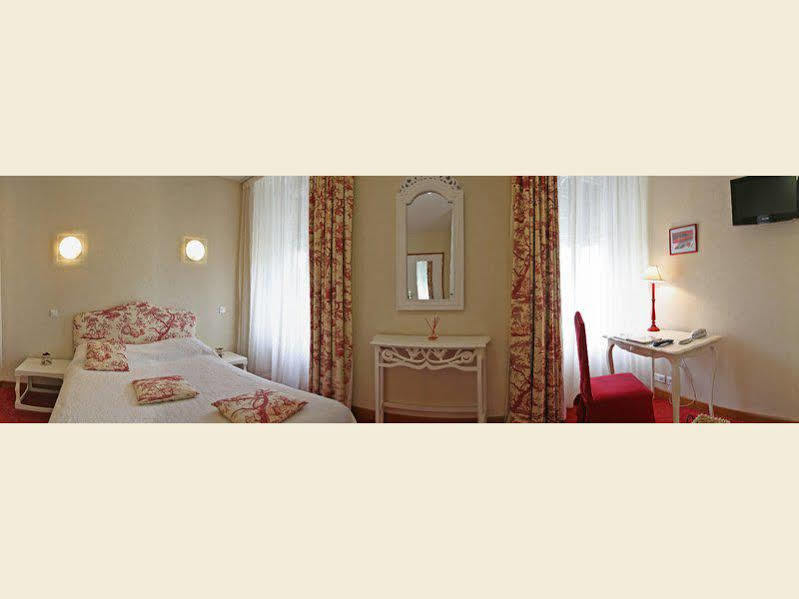 Brit Hotel Essentiel Pontivy Robic Ngoại thất bức ảnh