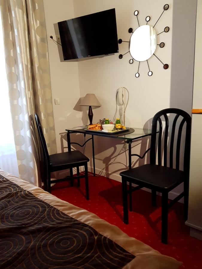 Brit Hotel Essentiel Pontivy Robic Ngoại thất bức ảnh